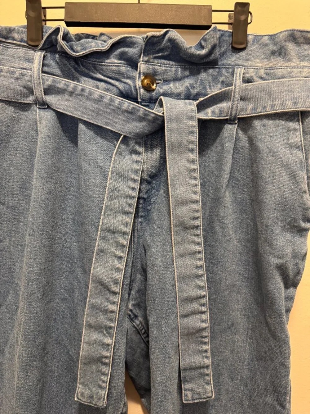 Who What Wear Jeans Women's Size 14W, Blue, Denim, Tapered, Belted, High Rise